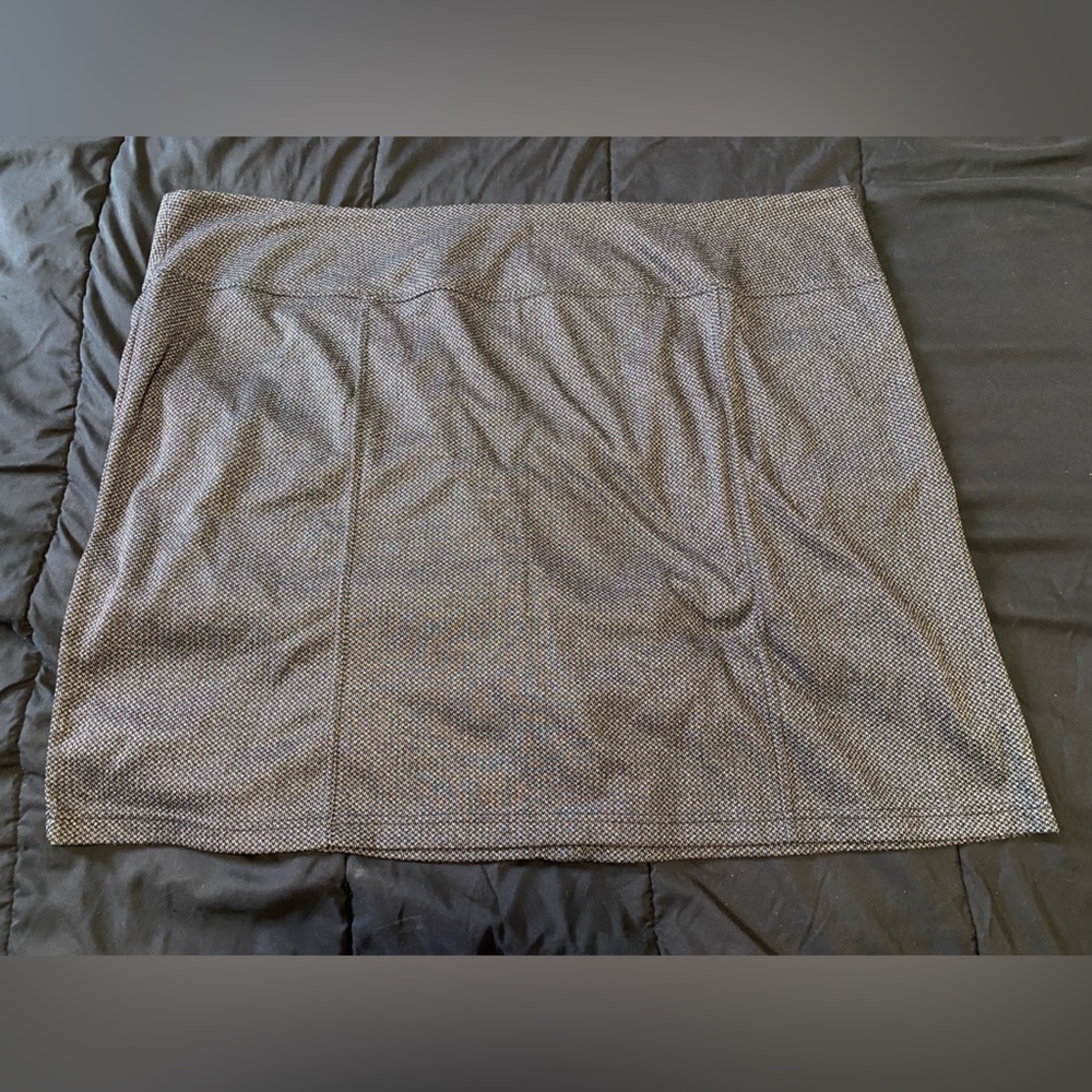 PLUS SIZE grey mini skirt size 5x